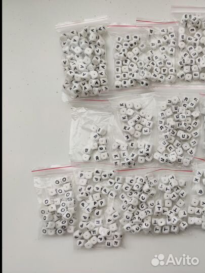 Материалы для изготовления держателей для пустышек