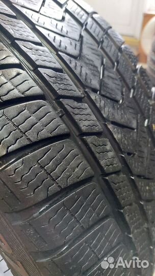 Pirelli Winter Sottozero 3 275/40 R19 105V