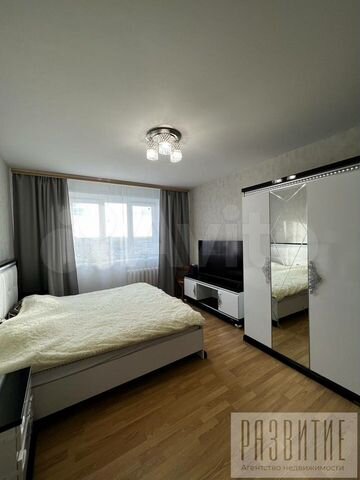 2-к. квартира, 62 м², 8/10 эт.