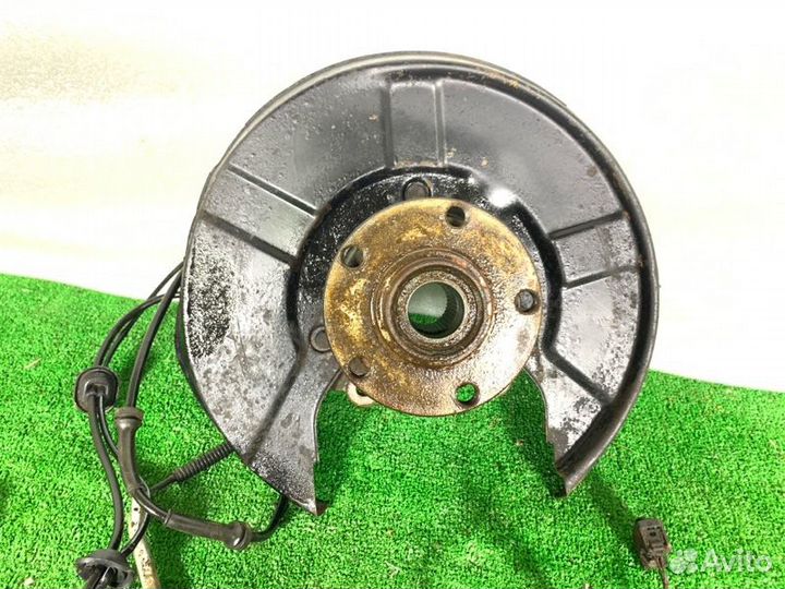 Кулак поворотный задний левый Audi A6 C5 ASN 3.0