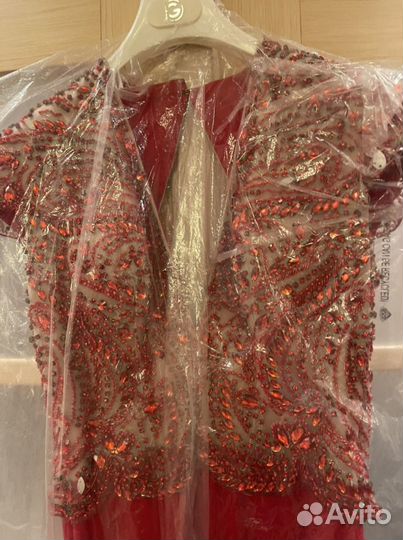 Вечернее платье в пол