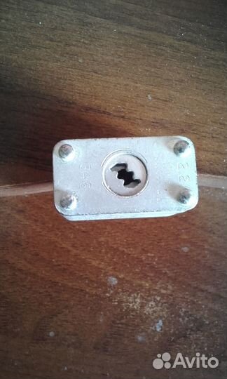 Навесной замочек пр-ва США (ключей нет)