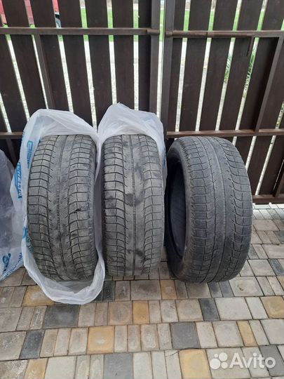 Bridgestone Blizzak DM-V1 255/55 R18 109R