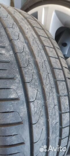 Pirelli Cinturato P7 225/40 R18 97Y