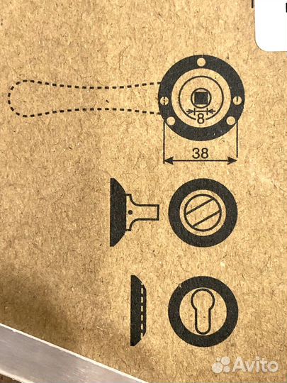 Дверная ручка межкомнатная и для входной двери