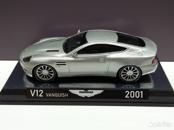 1:43 Aston Martin V12 Vanquish 2001