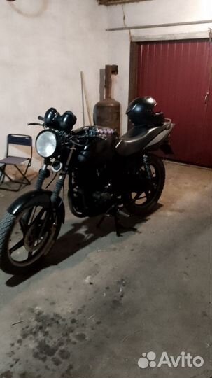 Racer Magnum 200