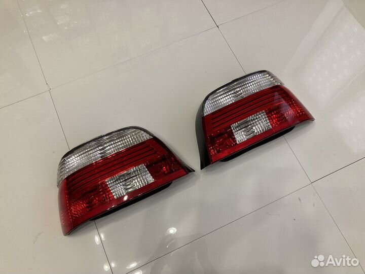 Фонарь задний (2шт) BMW 5-Series E39 - LED