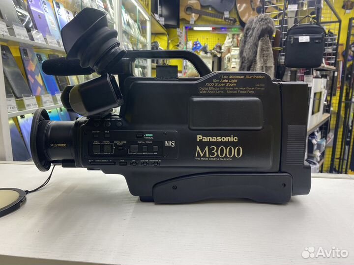 К.5112 Видеокамера Panasonic M3000