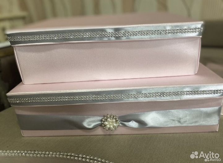 Подарочные коробки