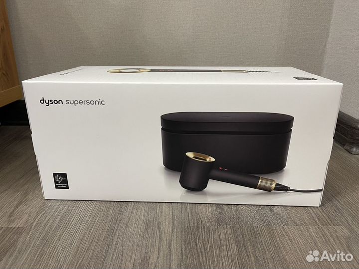 Фен Dyson Supersonic HD15 gift onyx/gold Новый