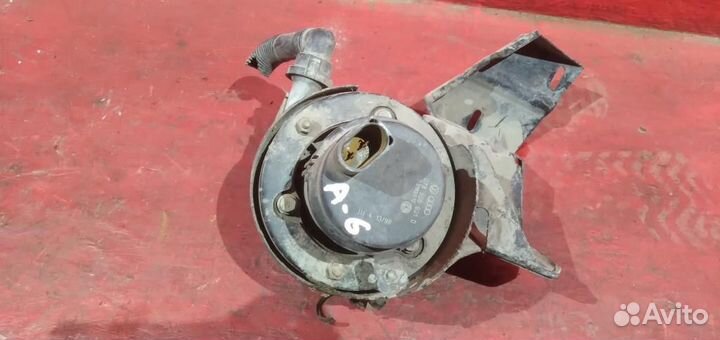 Ауди A6 C5 насос воздушный