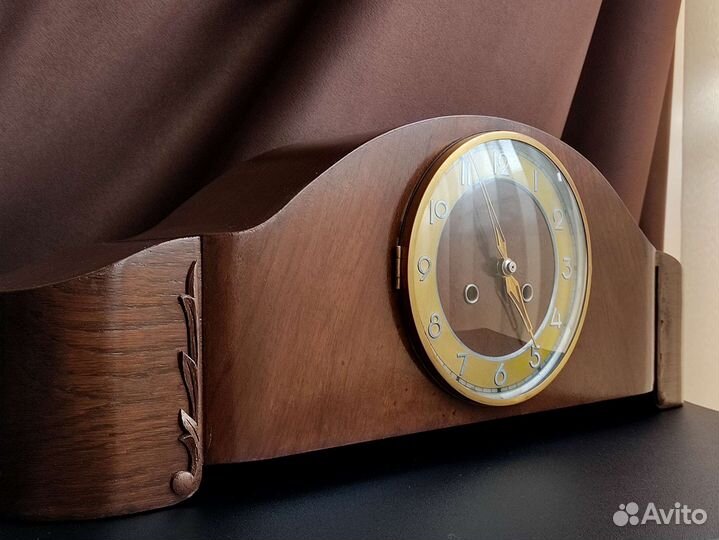 Старинные немецкие каминные часы