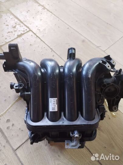 Впускной коллектор