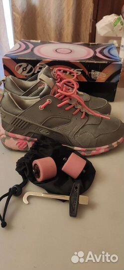 Кроссовки на роликах heelys