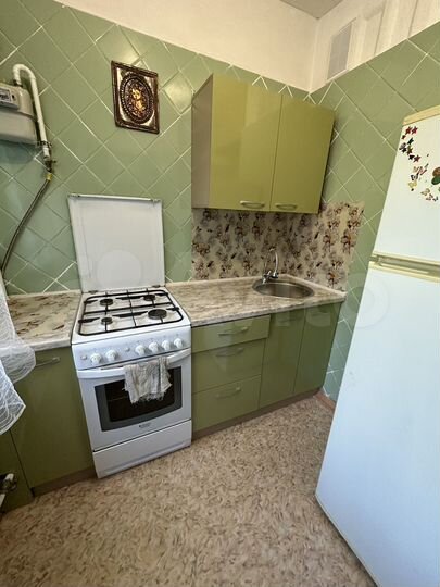 2-к. квартира, 43 м², 2/5 эт.