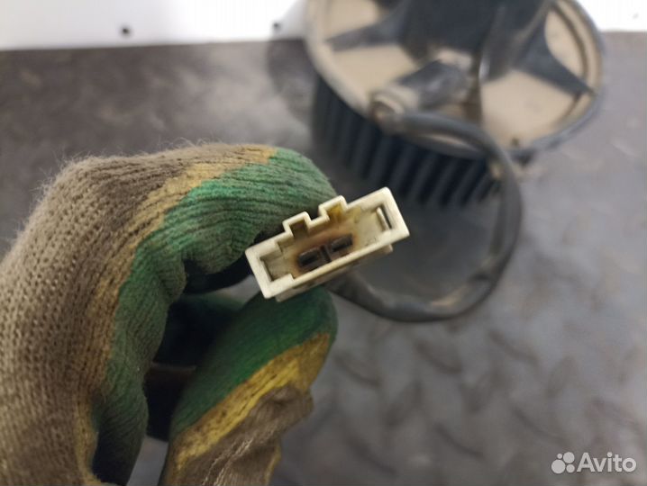 Моторчик отопителя для VW Transporter T4