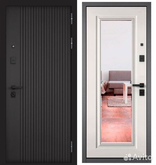 Дверь с зеркалом