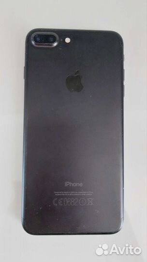 Телефон iPhone 7 plus
