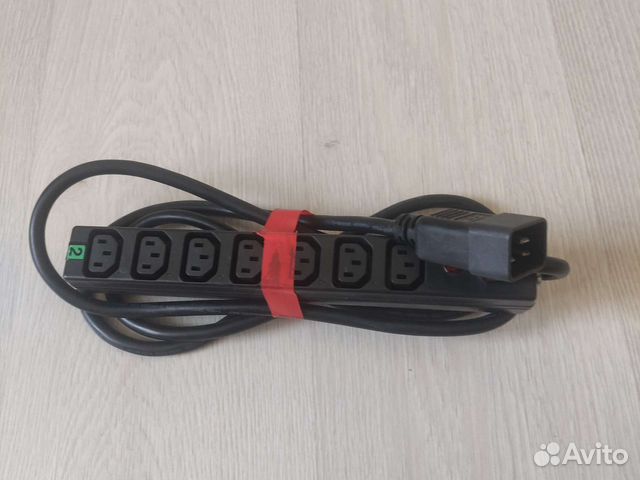 Разветвитель питания для серверного шкафа