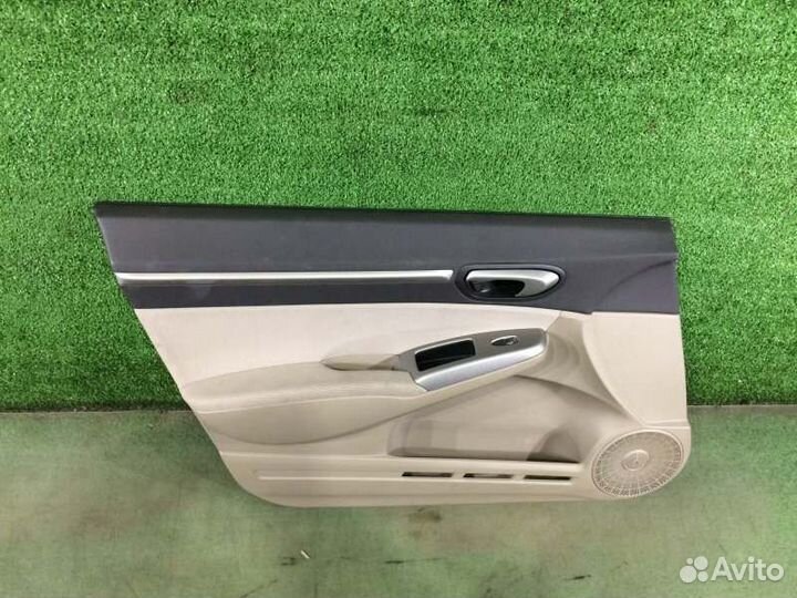 Обшивка двери передняя левая Honda Civic FD3 LDA