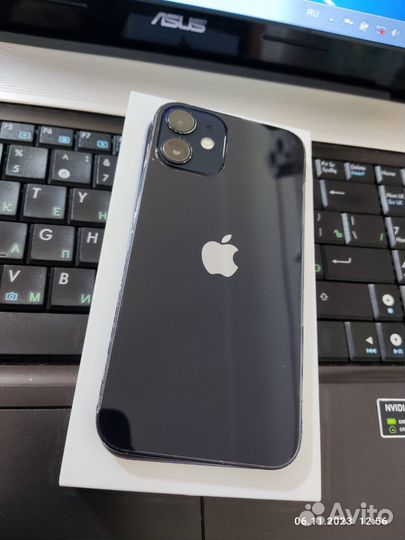 iPhone 12 mini, 64 ГБ