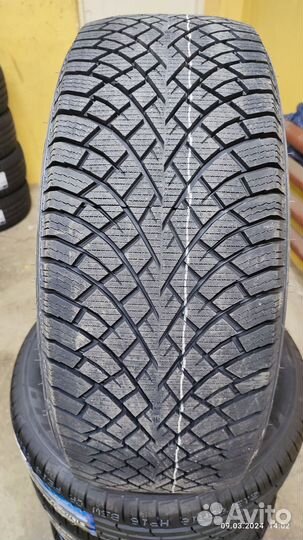 Nokian Tyres Hakkapeliitta R5 225/50 R17 98R