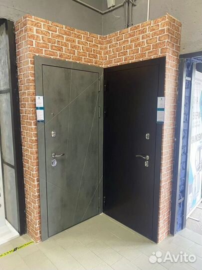 Двери металлические входные
