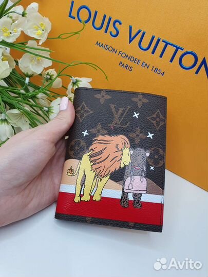 Обложка на паспорт louis vuitton тигры