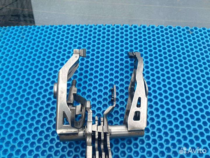 Блок вилок включения передач 02U311490C МКПП VAG