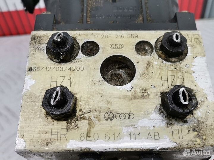 Блок ABS для Volkswagen Passat 5 8E0614111AB