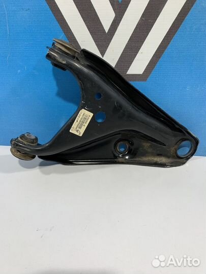 Рычаг подвески Renault sandero stepway 2 Лев