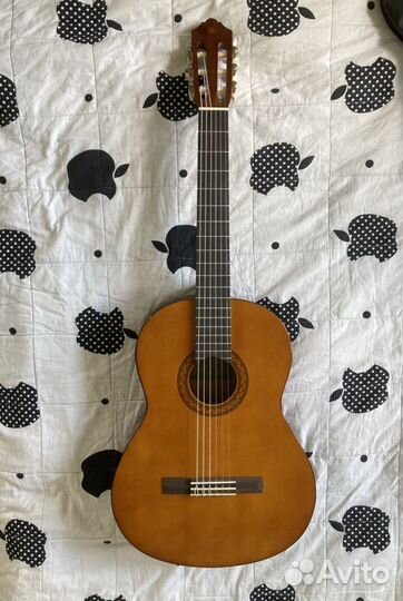Гитара yamaha c40 оригинал с чехлом и тюнером