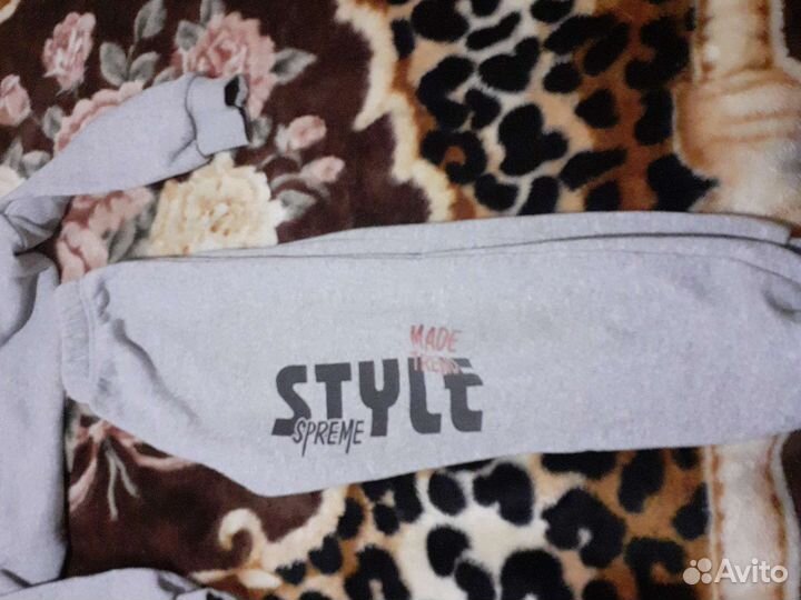 Спортивный костюм для мальчика 140