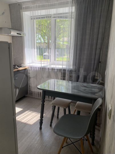 2-к. квартира, 42 м², 1/2 эт.