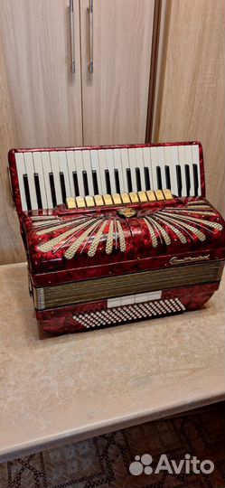 Аккордеон Royal Standard полный