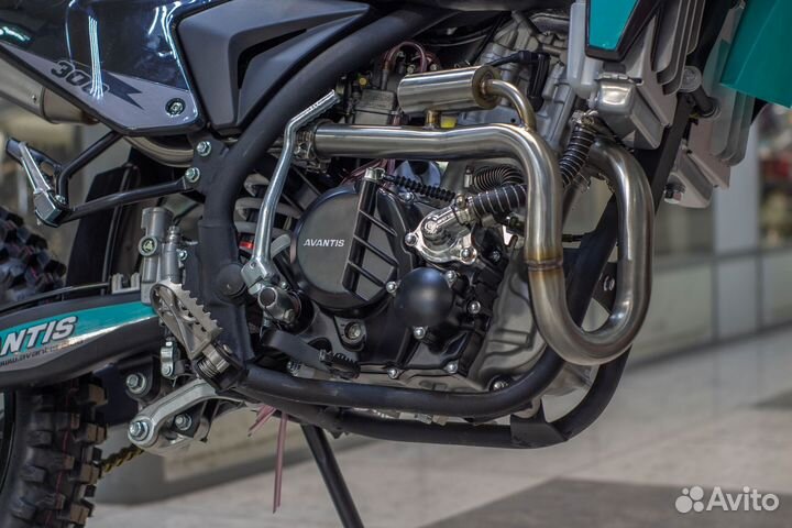 Мотоцикл Avantis A6 черный
