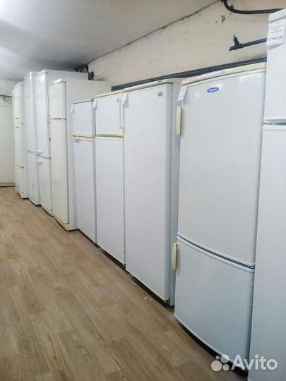 Холодильник 