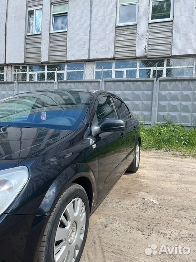 Opel Astra 1.6 МТ, 2008, 153 000 км