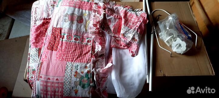 Бортики и балдахин в кроватку