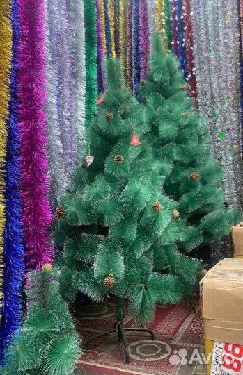 Елка искусственная