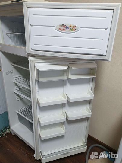 Двухкамерный холодильник Минск