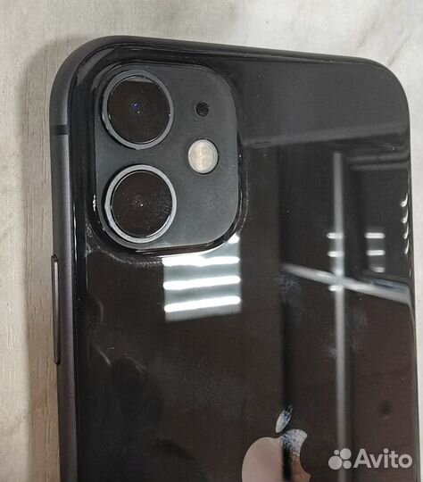 Apple iPhone 11 64GB (Чёрный Black)