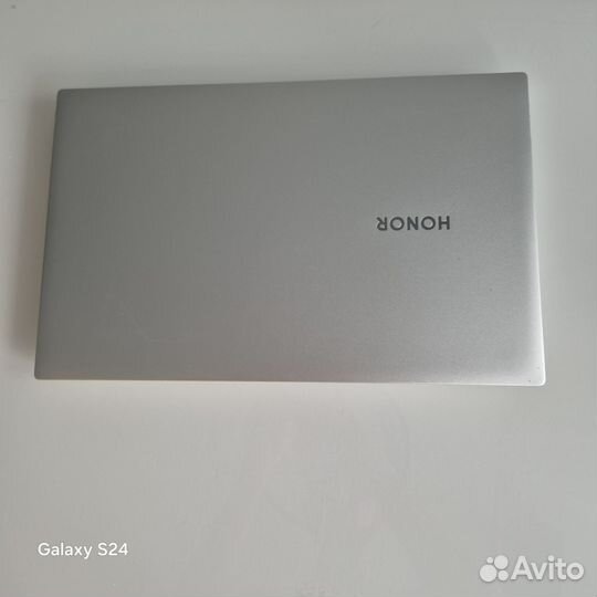 Honor MagicBook Pro 16.1