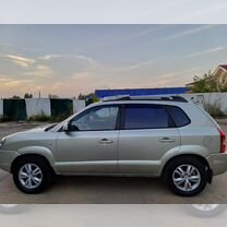 Hyundai Tucson 2.0 MT, 2008, 202 000 км, с пробегом, цена 780 000 руб.