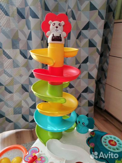 Игровой стол для малышей