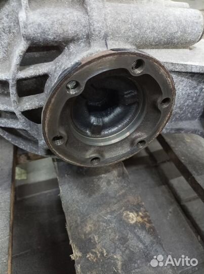 Редуктор заднего моста VW Touareg 2002-2010