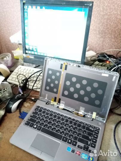 Samsung np530u4b