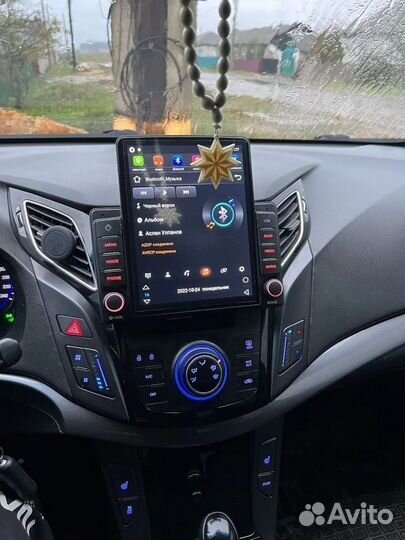 Магнитола на Hyundai i40