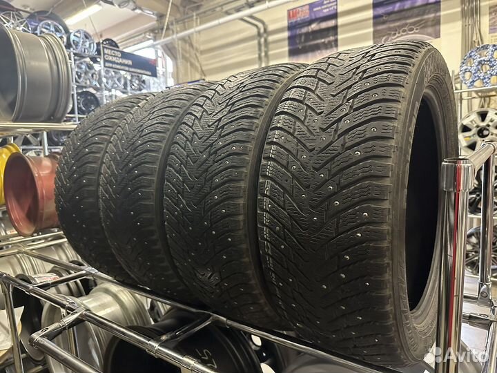 Nokian Tyres Hakkapeliitta 8 225/50 R17